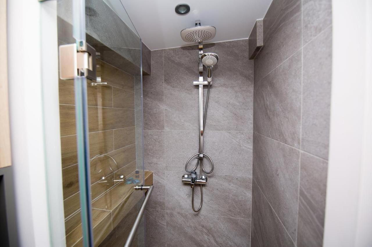 Helen Luxury Loft Design Meisonette-Apartment Афіни Екстер'єр фото